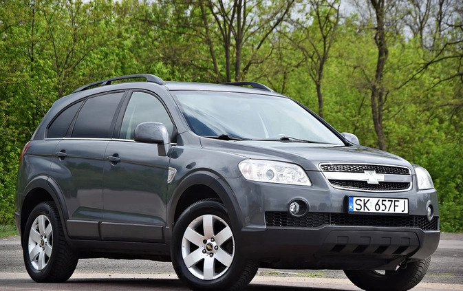 Chevrolet Captiva cena 27900 przebieg: 207000, rok produkcji 2010 z Pasym małe 704